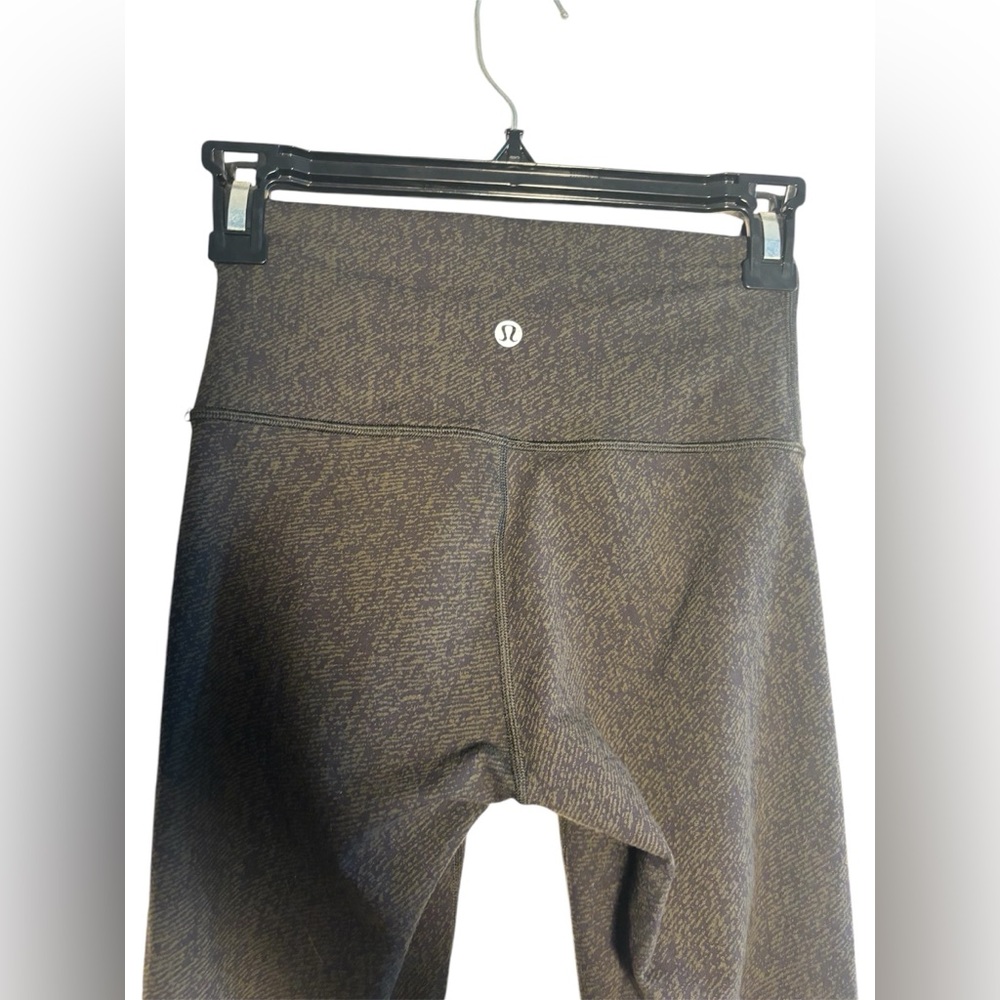 Lululemon align Pants leggings Size 6 in perfect condition